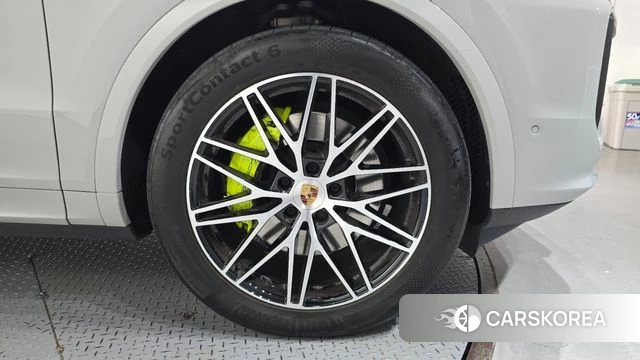 Porsche Cayenne (PO536) id 4480233 из Кореи 13