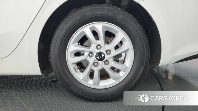 Kia Come New K3 id 4519764 из Кореи 13