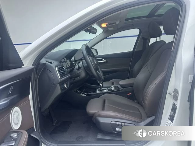 BMW 1 series id 4299388 из Китая 13