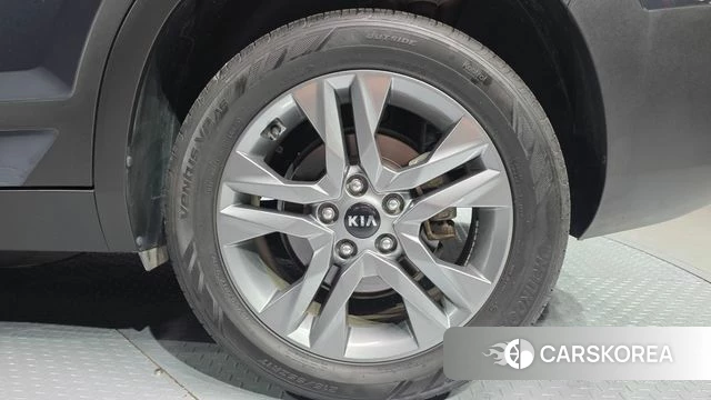 Kia Seltos id 4268925 из Кореи 13