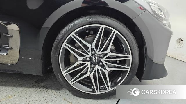 Kia Stinger Meister id 4609129 из Кореи 13