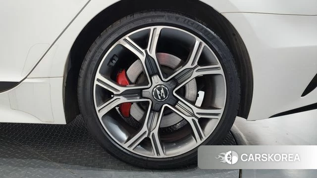 Kia Stinger id 4850134 из Кореи 13