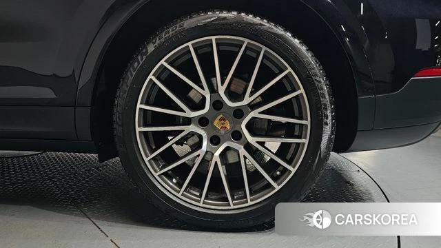 Porsche Cayenne (PO536) id 4595314 из Кореи 13