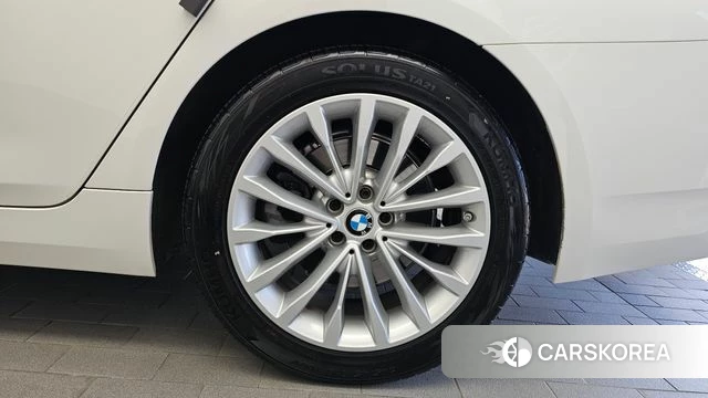 BMW 5 Series (G30) id 4899240 из Кореи 13
