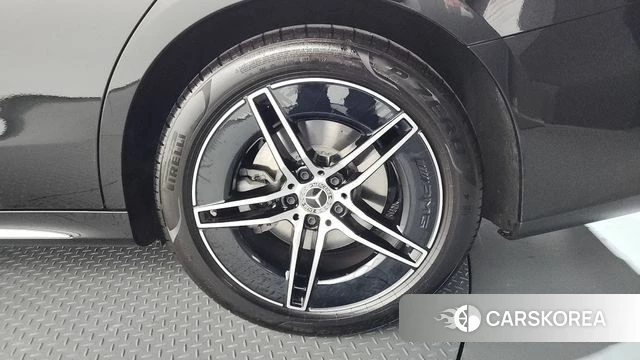 Mercedes-Benz E-Class W214 id 4421338 из Кореи 13