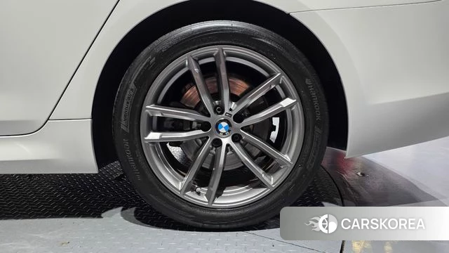 BMW 5 Series (G30) id 4717467 из Кореи 13