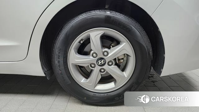Hyundai Avante AD id 4357091 из Кореи 13