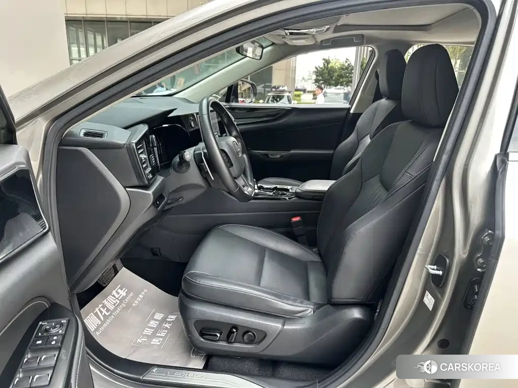 Lexus NX id 4680739 из Китая 13