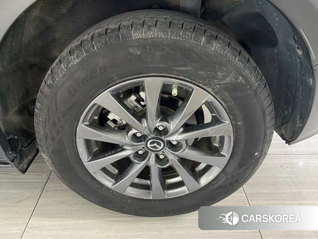 Mazda CX-30 id 4258811 из Китая 13
