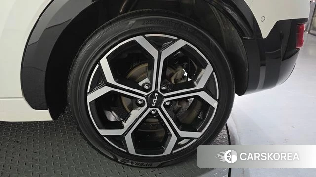 Kia Di Ol Nu Niro id 4529104 из Кореи 13