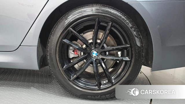 BMW 5 Series (G30) id 4943685 из Кореи 13