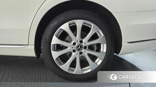 Mercedes-Benz E-Class W213 id 4882453 из Кореи 13