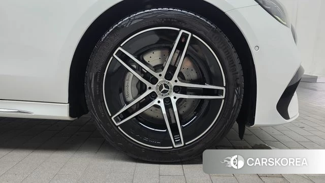 Mercedes-Benz E-Class W214 id 4739603 из Кореи 13