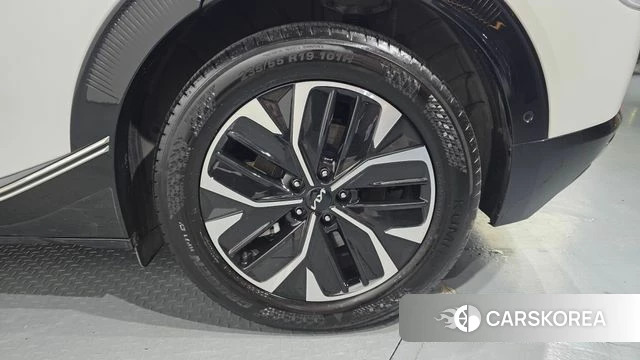 Kia EV6 id 4560389 из Кореи 13