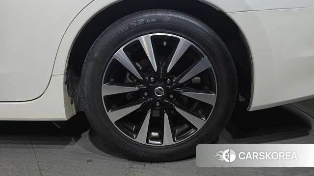 Nissan Altima id 4477415 из Кореи 13
