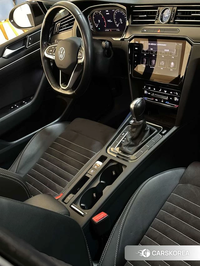 Volkswagen Magotan id 4271882 из Китая 13
