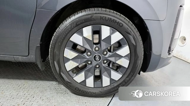 Hyundai Staria id 4330784 из Кореи 13