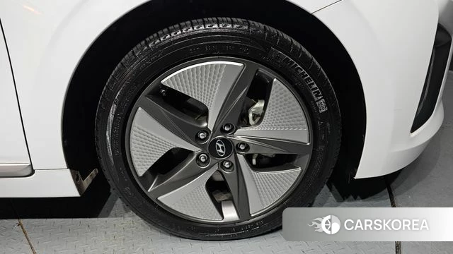 Hyundai The New Ionic Hybrid id 4542527 из Кореи 13