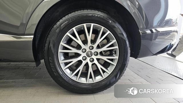 Genesis GV80 id 4501035 из Кореи 13