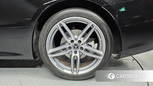 Mercedes-Benz E-Class W213 id 4907771 из Кореи 13