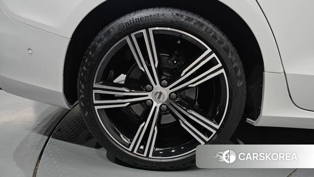 Volvo S60 3rd generation id 4541851 из Кореи 13