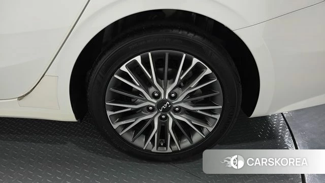 Kia The New K3 2nd generation id 4423221 из Кореи 13