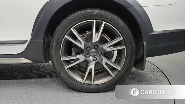 Volvo V90 Cross-Country id 4794234 из Кореи 13