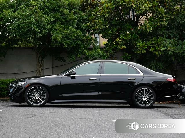 Mercedes-Benz S-class id 4358901 из Китая 13