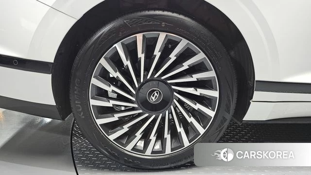 Hyundai Grandeur (GN7) id 4578873 из Кореи 13
