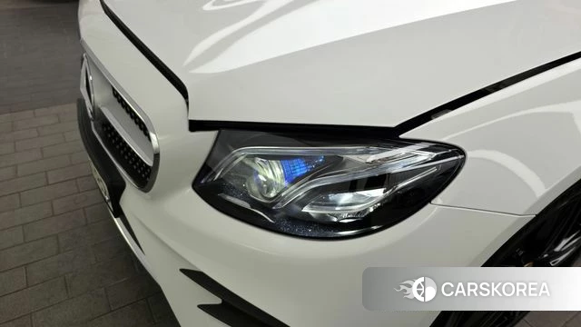 Mercedes-Benz E-Class W213 id 4188153 из Кореи 14