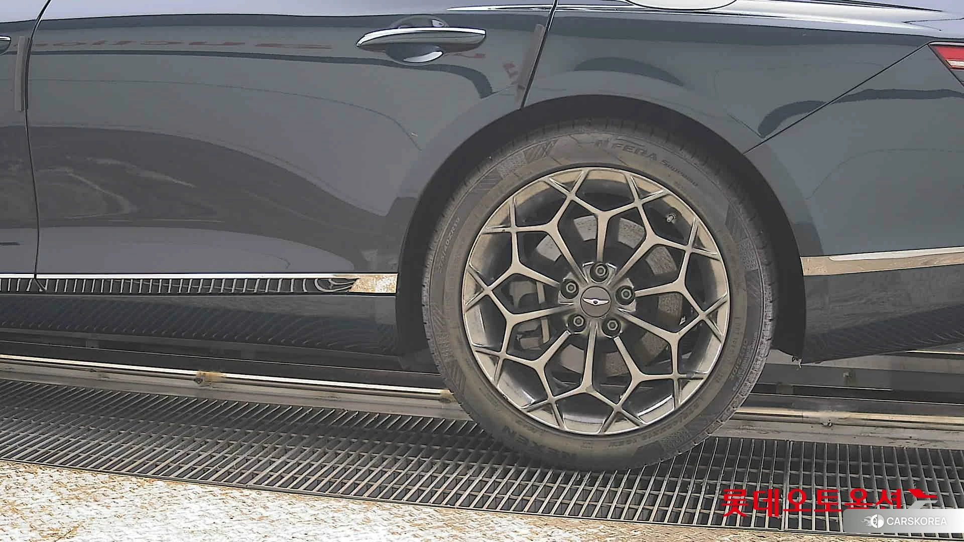 Hyundai G80 id 3882103 из Кореи 14