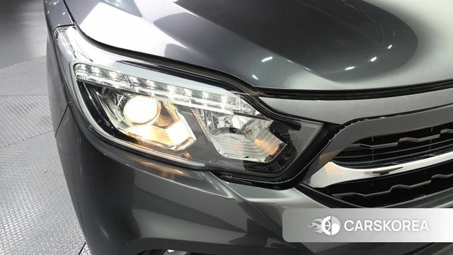 Ssangyong Rexton Sports id 4411347 из Кореи 14