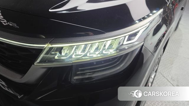Kia Seltos id 4338603 из Кореи 14