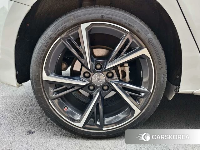Audi A3 id 4273287 из Китая 14