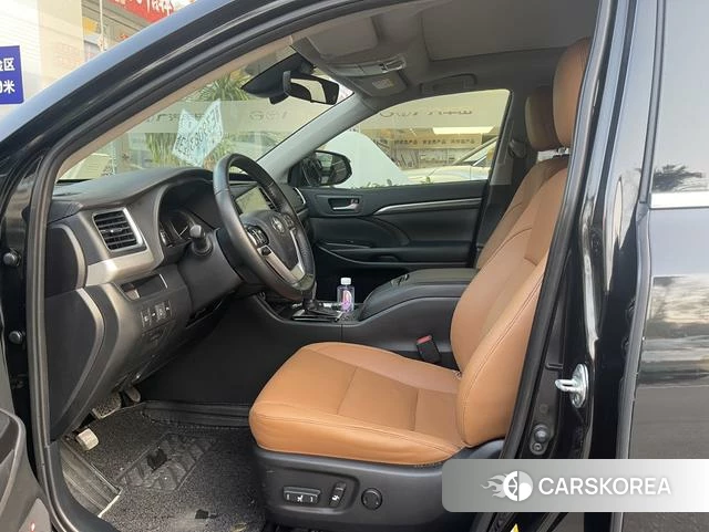 Toyota Highlander id 4220993 из Китая 14