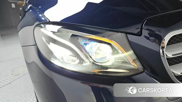 Mercedes-Benz E-Class W213 id 4662710 из Кореи 14