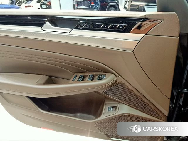 Volkswagen Huiang id 4276319 из Китая 14