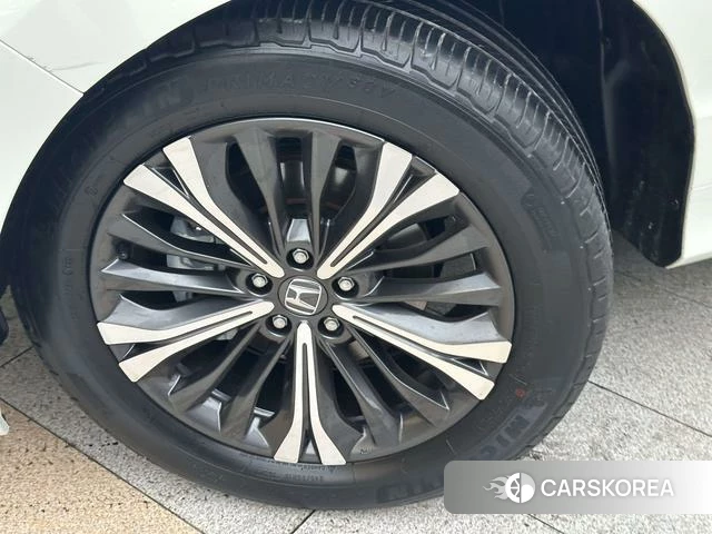 Honda UR-V id 4336389 из Китая 14