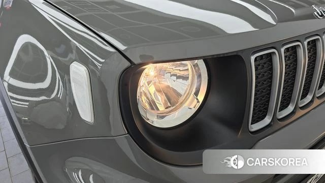 Jeep Renegade id 4670682 из Кореи 14