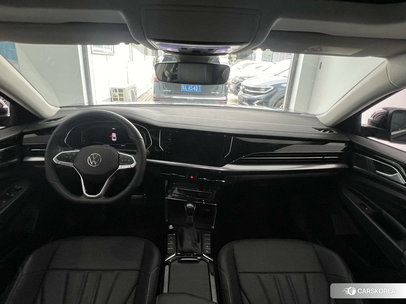 Volkswagen Passat id 4413339 из Китая 14