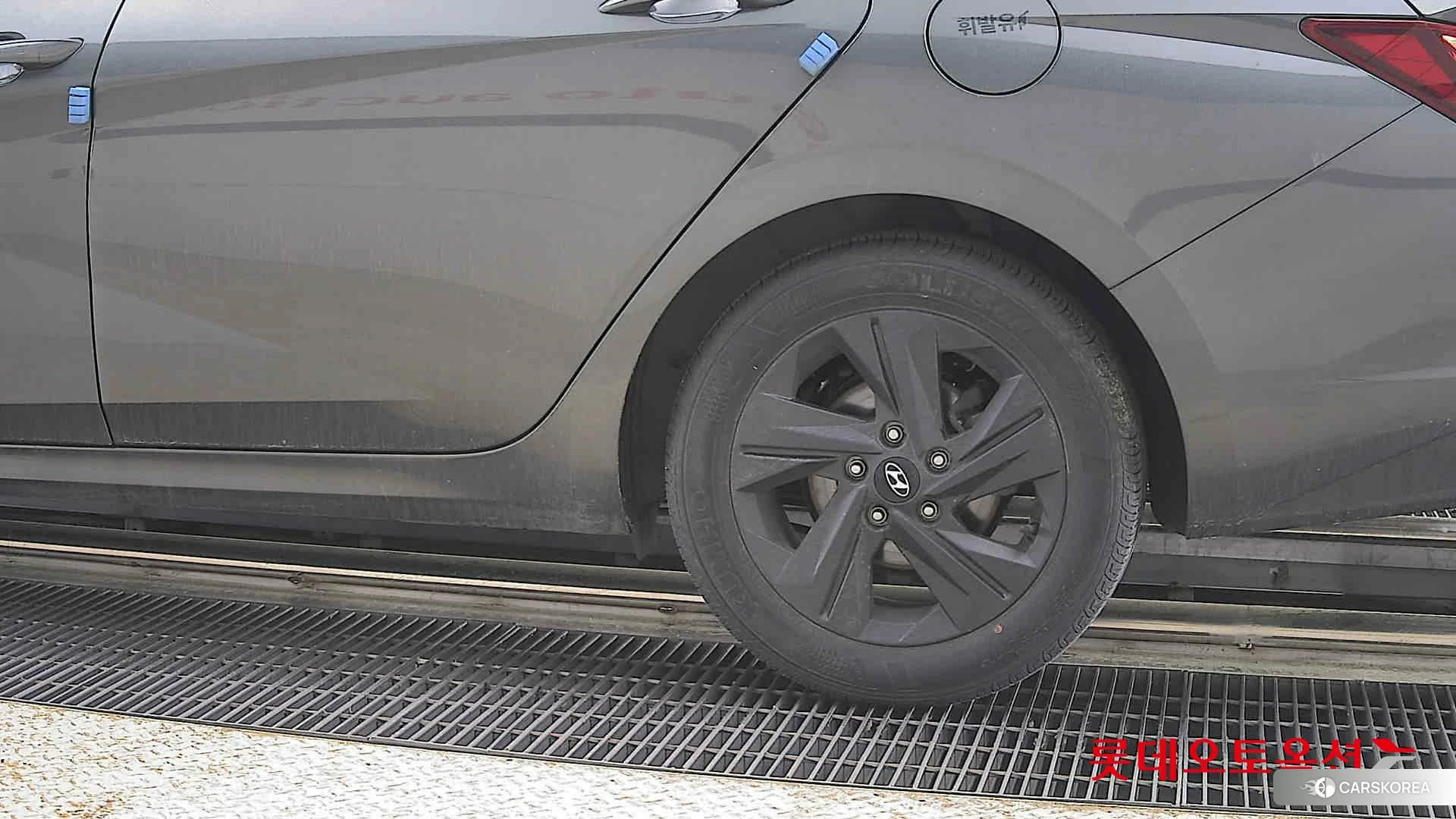 Hyundai Avante id 4289387 из Кореи 14