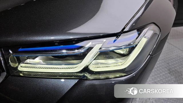 BMW 5 Series (G30) id 4302942 из Кореи 14