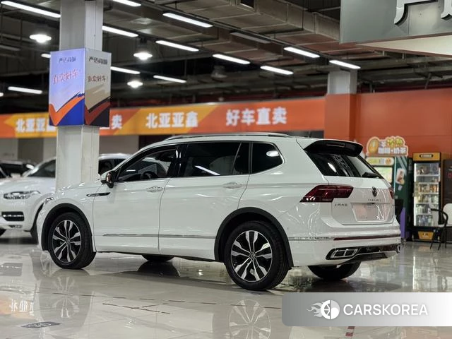Volkswagen Tiguan L id 4272744 из Китая 14