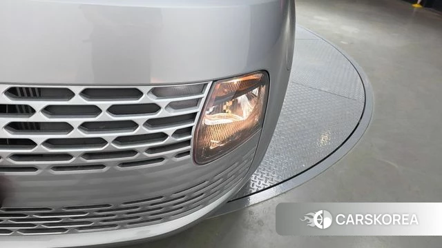 Hyundai Staria id 4243875 из Кореи 14
