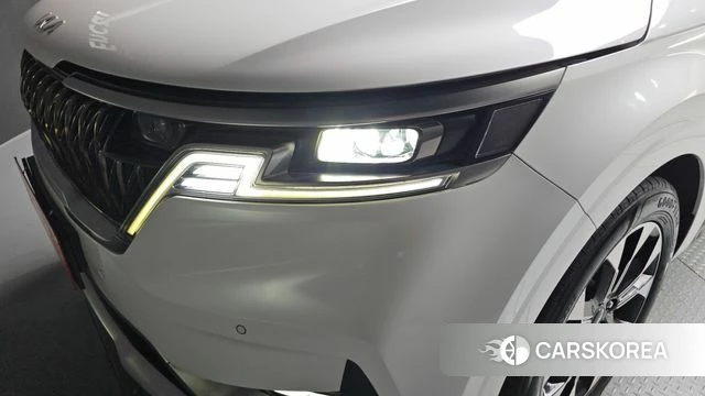 Kia Carnival 4th generation id 4337960 из Кореи 14