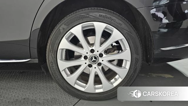 Mercedes-Benz E-Class W213 id 4594978 из Кореи 14