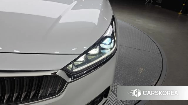 Kia Come New K7 id 4246247 из Кореи 14