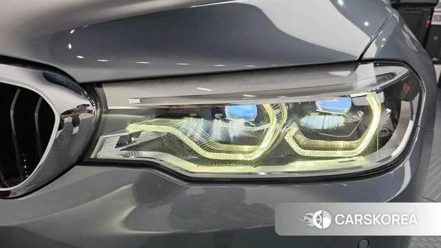 BMW 5 Series (G30) id 4471803 из Кореи 14