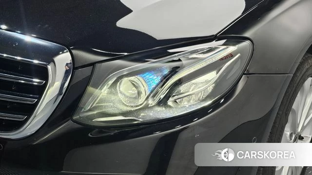 Mercedes-Benz E-Class W213 id 4722752 из Кореи 14