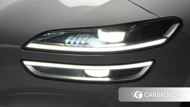 Genesis The New G70 id 4720196 из Кореи 14